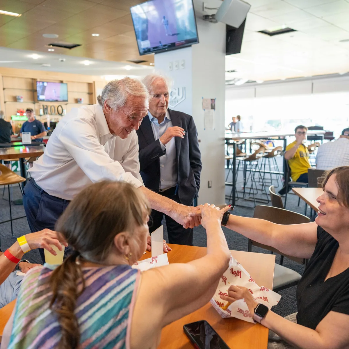 Senate Primary in Massachusetts Is a Generational Fight, With a Twist