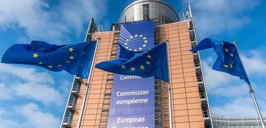 EU erwägt offenbar Großkonzern-Abgabe statt Digitalsteuer nach Trump-Drohungen