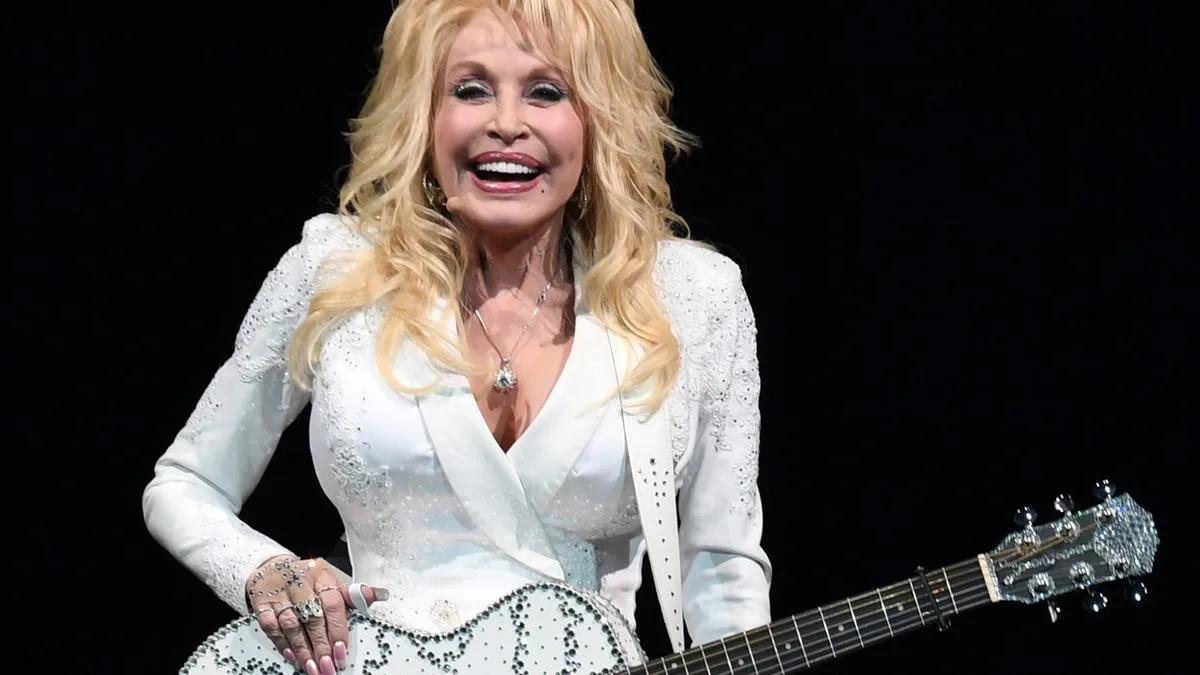 Push to rename Nashville International Airport to Dolly Parton International Airport gains fast momentum
