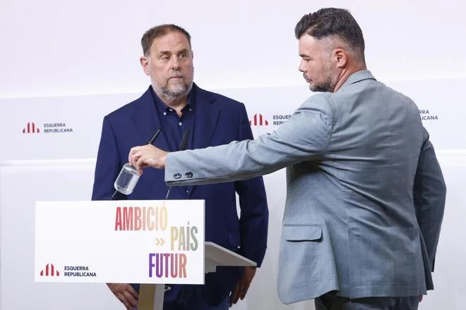 ERC descarta integrarse en el Frente Amplio de Colau mientras que Rufián pide "hablar y entenderse"