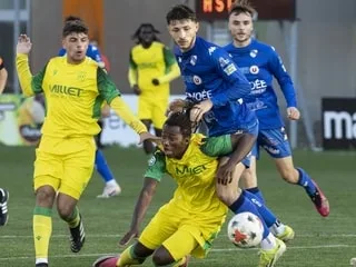 Football - N2. Trop scolaire, le FC Nantes chute face à La Châtaigneraie
