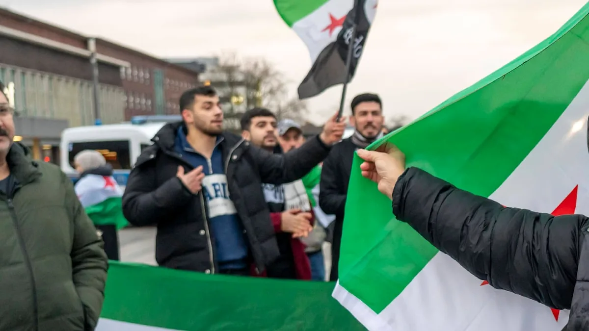 Syrer müssen zurück - „Das ist die Migrationswende bei der Abschiebung!“