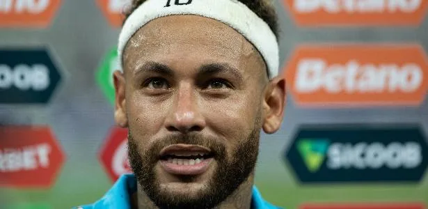 Santos x Palmeiras: Cuca escala Neymar e Gabigol; Abel saca Vitor Roque