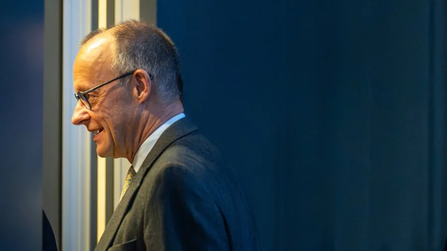 Standort Deutschland: So rollt der Kanzler globalen Investoren heute den roten Teppich aus