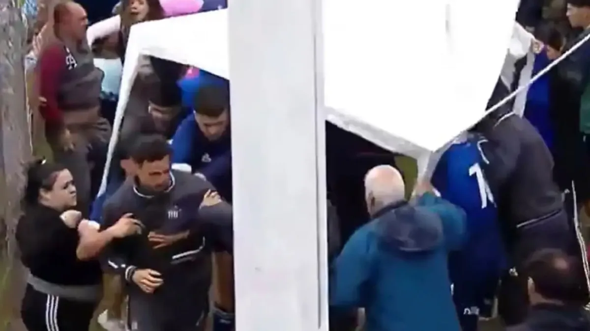 Er war Team-Kollege von Messi - Hier prügelt sich ein Olympiasieger