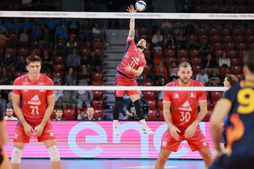 Intraitable face à la Roumanie, l'équipe de France se qualifie pour les demi-finales du Championnat d'Europe