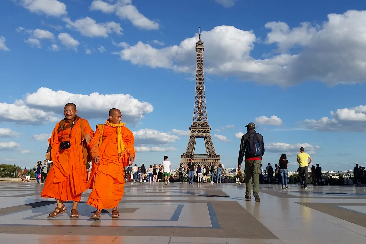 "Si cela reste tendu, c’est qu’il y a un contexte, notamment de violences sexuelles" : la Tour Eiffel dans la tourmente