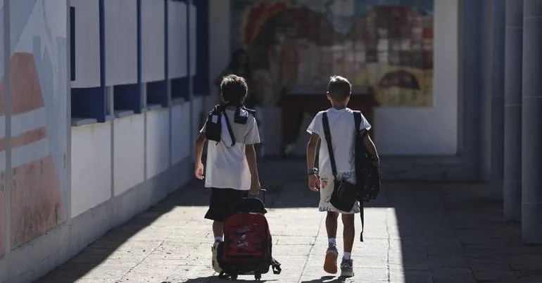 Educação. Colocados 569 alunos de Almada, Sintra e Amadora