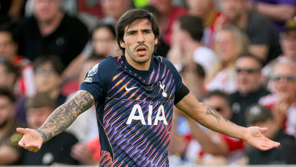 ‘Saída de Tonali foi uma benção’: Por que torcida do Newcastle aceitou ida do meia para o Tottenham?