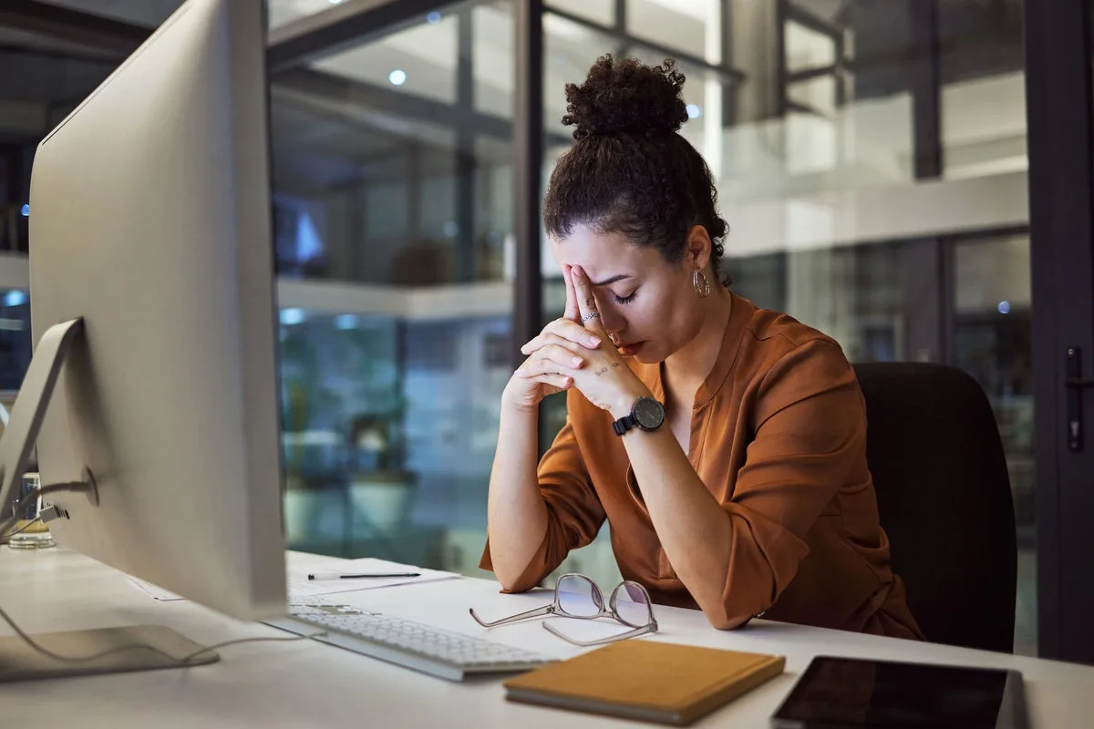 Almost 1 million Brits suffering from work-related stress, depression or anxiety, study finds