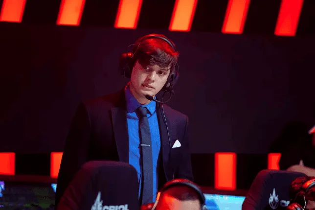 Por que alguns talentos do LOL não chegam ao topo? Dionrray aponta falhas na formação de jogadores no Brasil