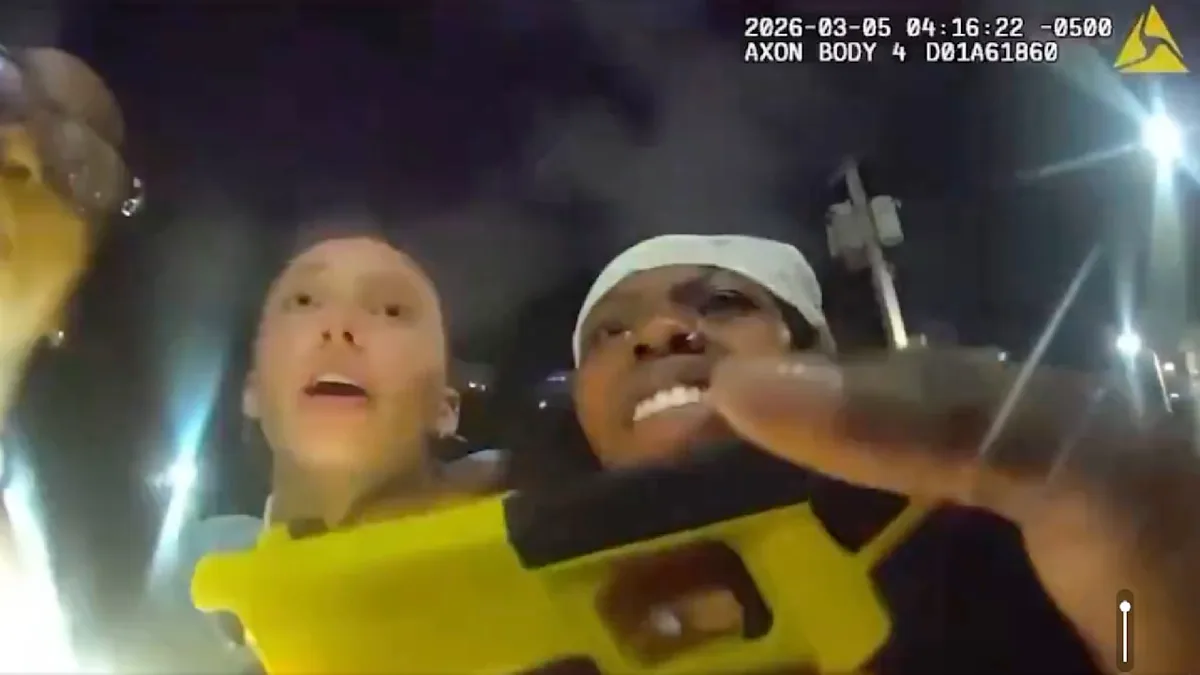 Bodycam-Video veröffentlicht - Polizist droht Basketballerinnen mit Taser