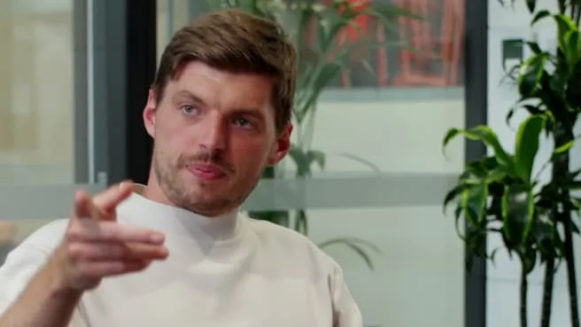 Rücktritts-Schock - Verstappen veräppelt Fans mit Ulk-Video