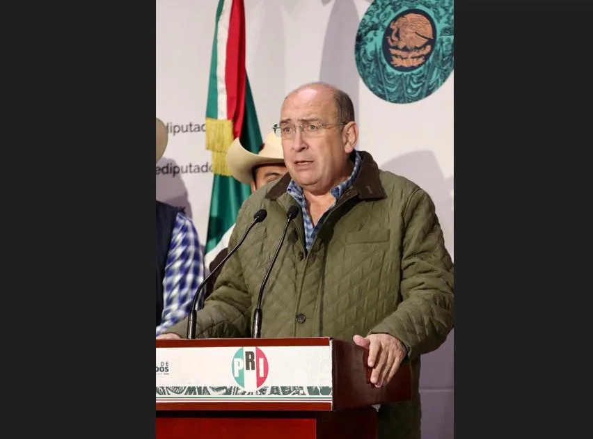 Rubén Moreira, diputado por Coahuila, propone obligar a secretarios federales a comparecer ante el Congreso