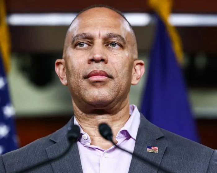 Hakeem Jeffries defends his meeting with Trump envoy Jared Kushner
