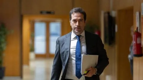 Cuerpo se desplazará a Ceuta para abordar la situación económica con empresas y agentes sociales