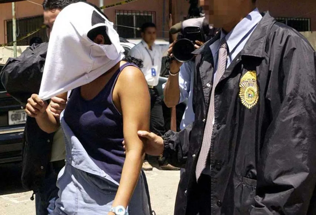 Detenida una mujer por encadenar a su hijo