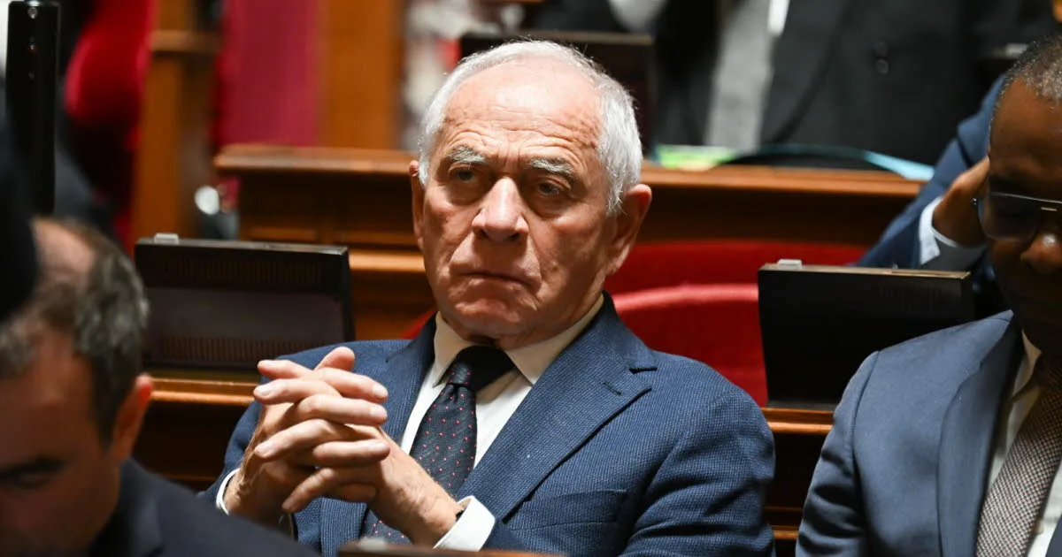 Insolite. Mort de François Patriat : Franceinfo diffuse par erreur le portrait d'un autre sénateur