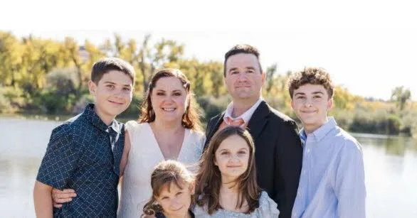 États-Unis. À 44 ans, il vivait toujours chez ses parents : prié de déménager, il tue huit membres de sa famille