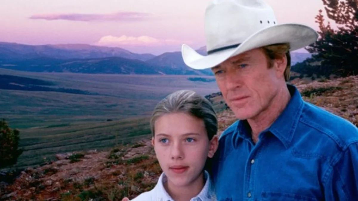 Scarlett Johansson, sobre Robert Redford: “Creó un espacio íntimo en medio de un rodaje enorme y abrumador”