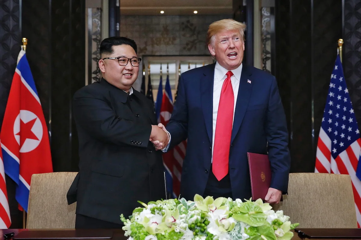Trump aproxima-se da Coreia do Norte. “As pessoas estão alarmadas”