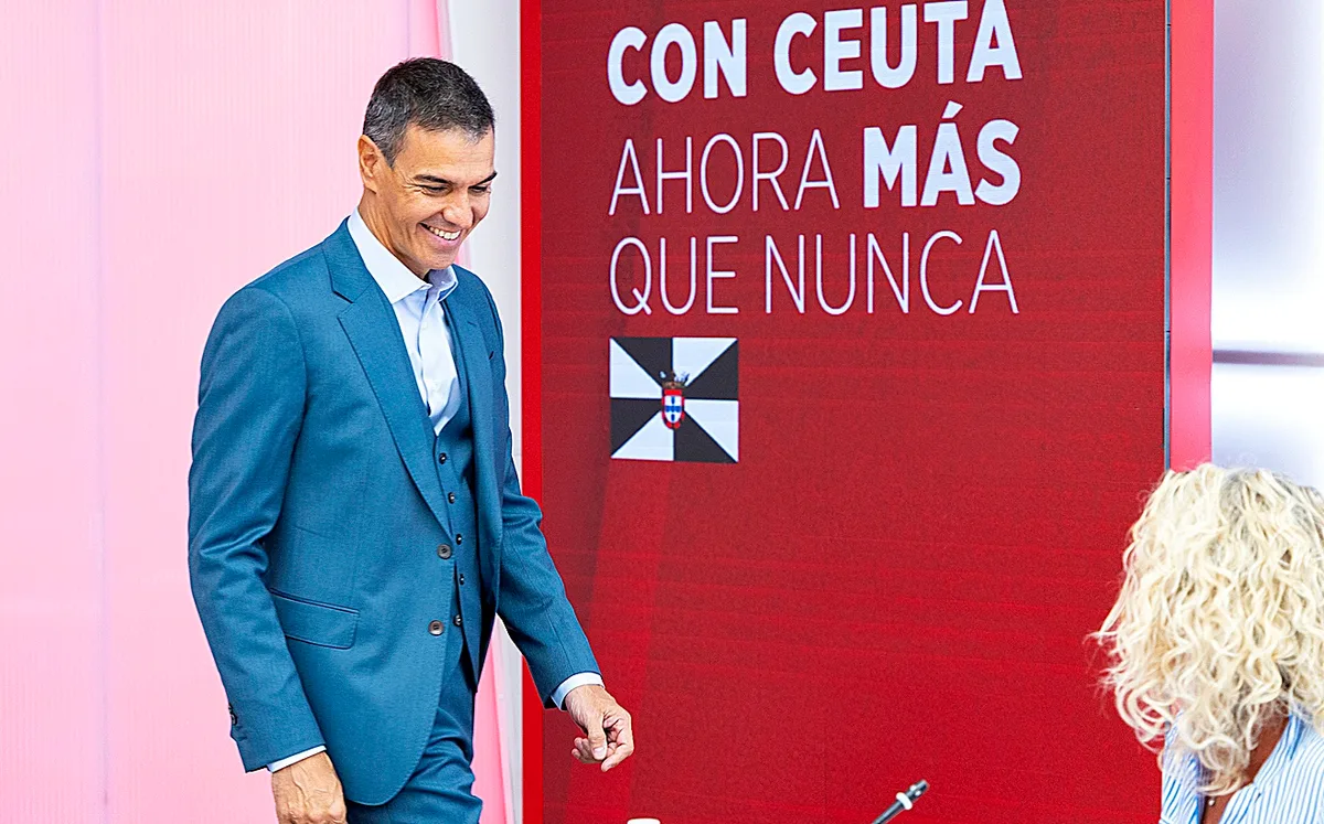 Sánchez ensalza a Marruecos y niega que el CNI avisara de la invasión en Ceuta