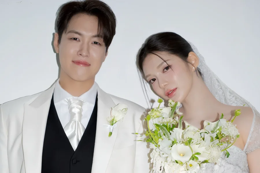 9MUSES’ Jo Ga Bin And Musical Actor Hwang Min Soo Announce Marriage