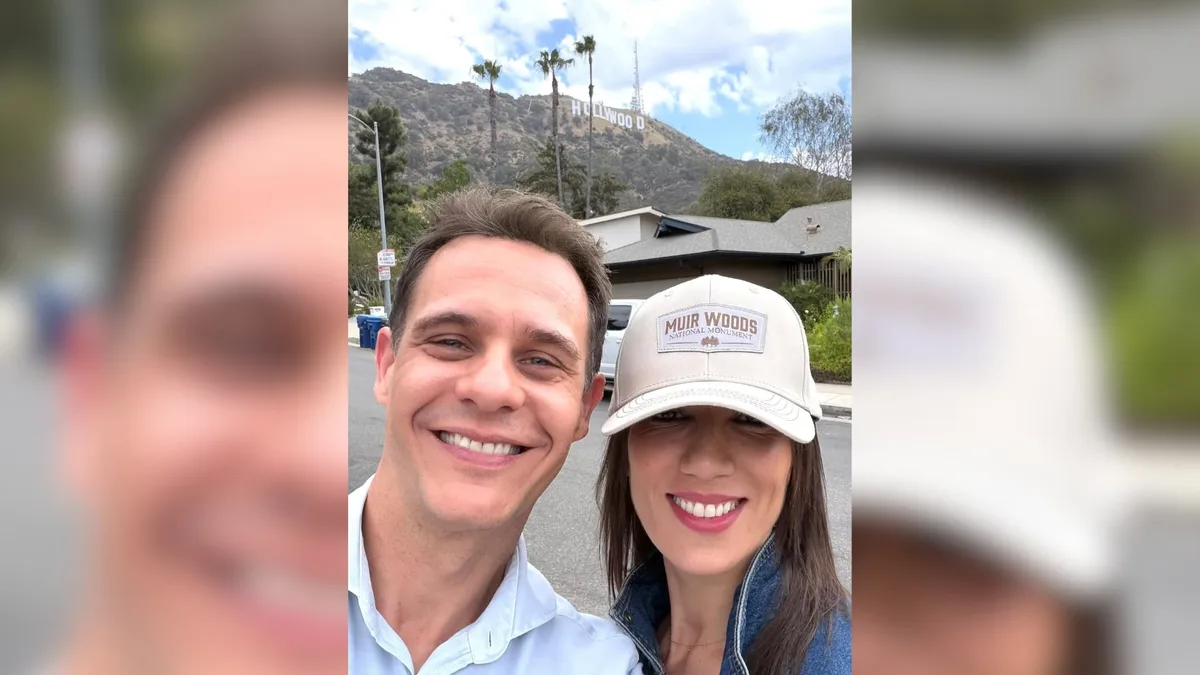 La reflexión de Christian Gálvez tras llevar el espíritu de ‘Pasapalabra’ a Hollywood con Patricia Pardo: “De Móstoles a Los Ángeles, de ser hijo a ser padre”