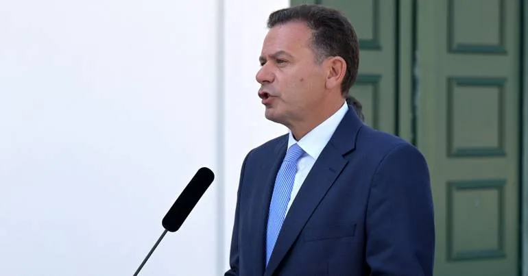 Montenegro felicita atletas por resultado em Taranto