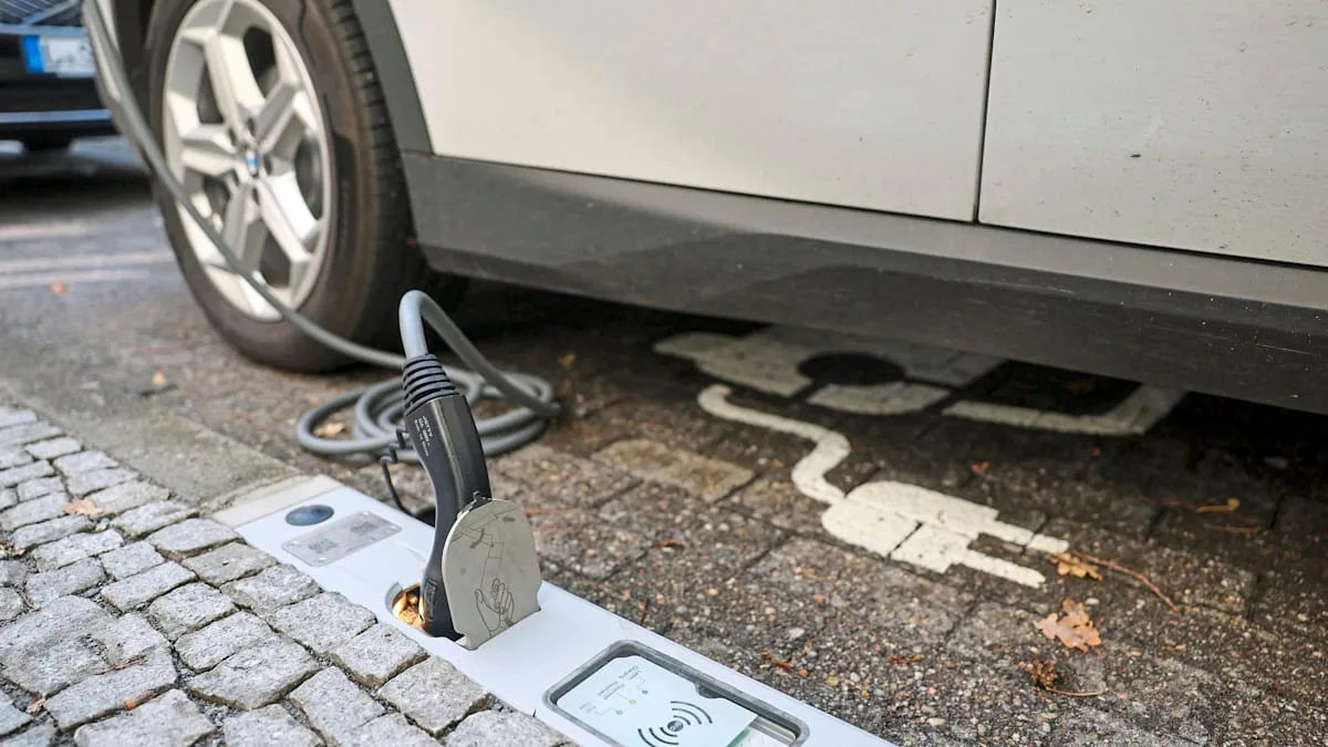 E-Automarkt in Deutschland wächst stärker als erwartet