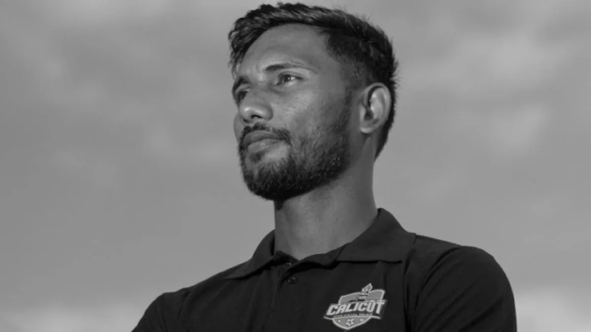 ‘Não estávamos prontos para um adeus’: jogador de 29 anos morre em acidente de moto e deixa clube de luto