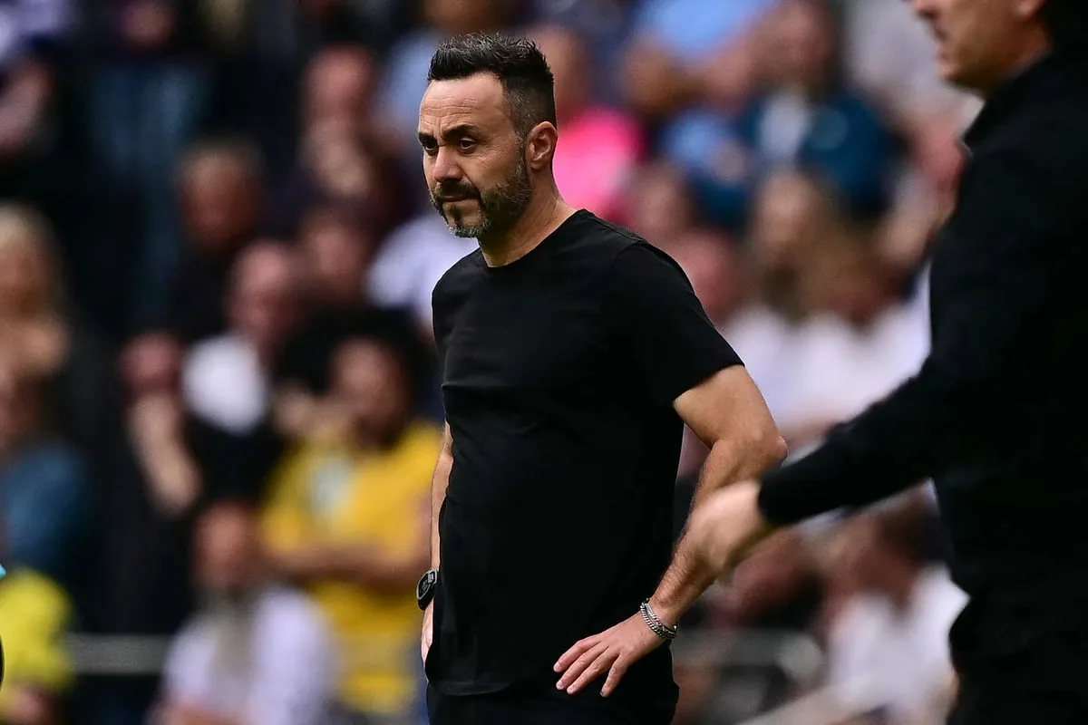 Tottenham dealt blow as Roberto De Zerbi delivers four-man injury update for Manchester United clash