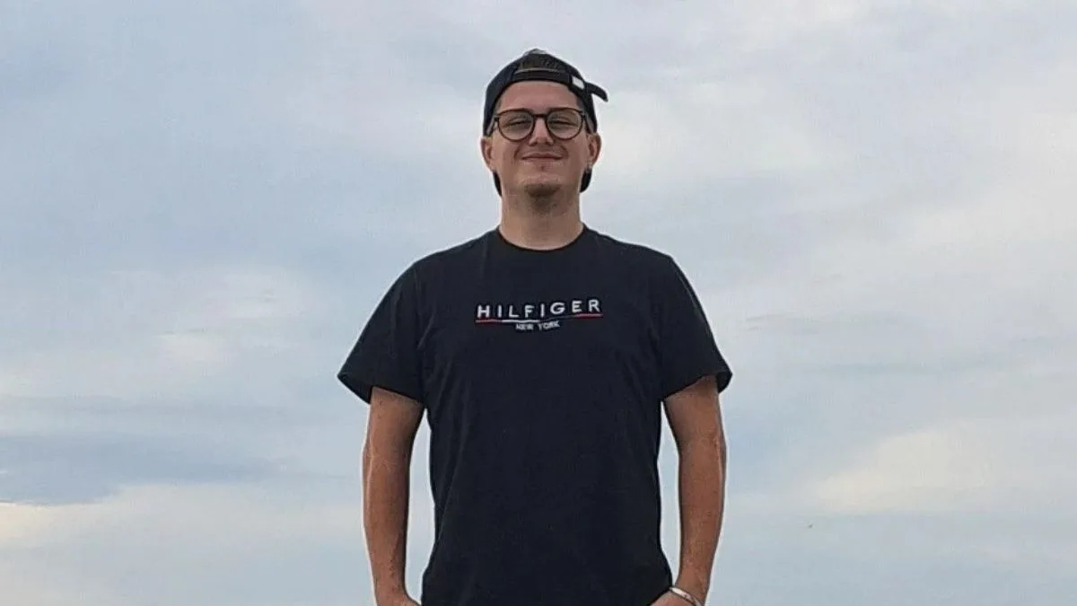 Após fortes dores de cabeça frequentes, jovem de 22 anos descobre tumor cerebral e luta contra o tempo para arrecadar R$ 75 mil para cirurgia em SC