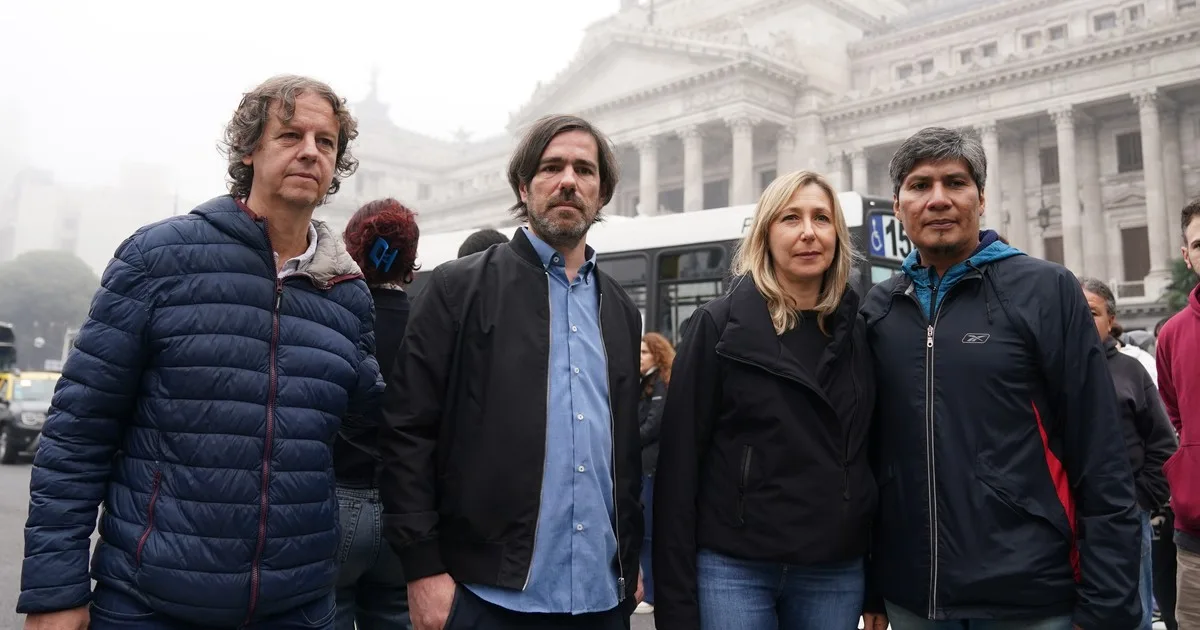 La Izquierda y artistas convocan a una "Marcha de la Bronca" contra Milei: será este sábado en Plaza de Mayo