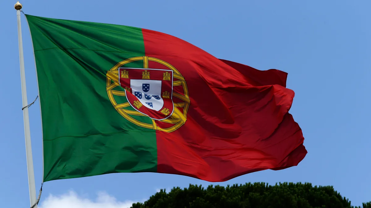 Economia portuguesa recupera no segundo trimestre: INE confirma crescimento de 0,8% em cadeia