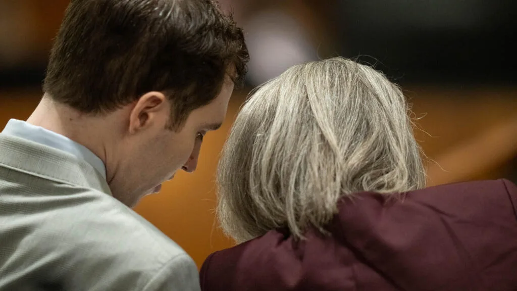 Aux États-Unis, Tyler Robinson, l'assassin présumé de Charlie Kirk, sera bien jugé