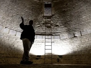 On a plongé au cœur de la Glacière, à Caen, pour un étonnant voyage dans les entrailles et l’histoire de la ville