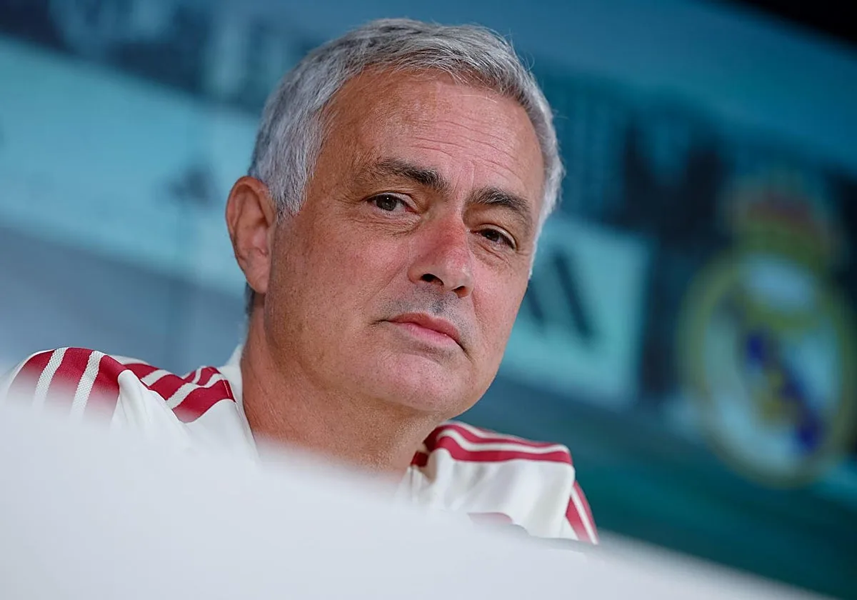 Mourinho reivindica el Bernabéu como sede de la final del Mundial: «Debería ser aquí»