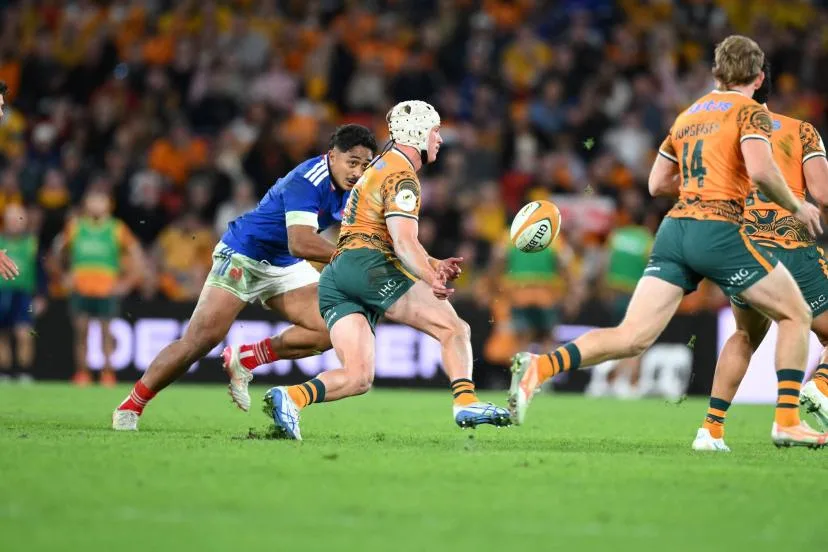 L'Australien Declan Meredith aligné à l'ouverture pour le second test de la Bledisloe Cup contre la Nouvelle-Zélande