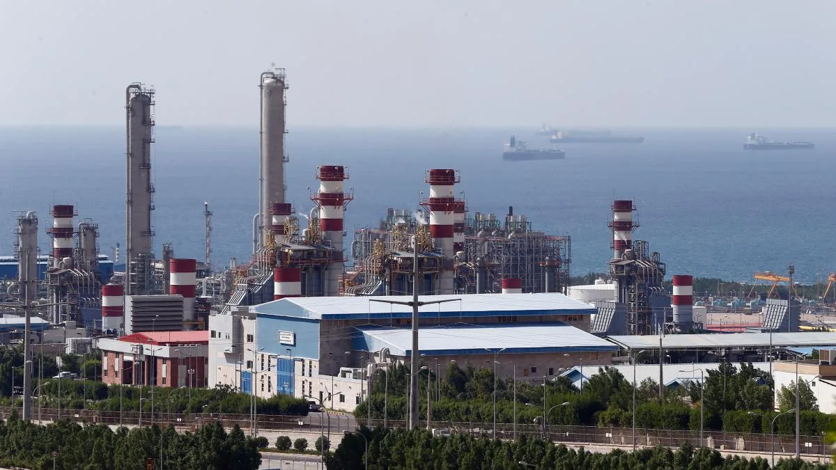 Irán descubre un nuevo yacimiento de 21.000 millones de metros cúbicos de gas