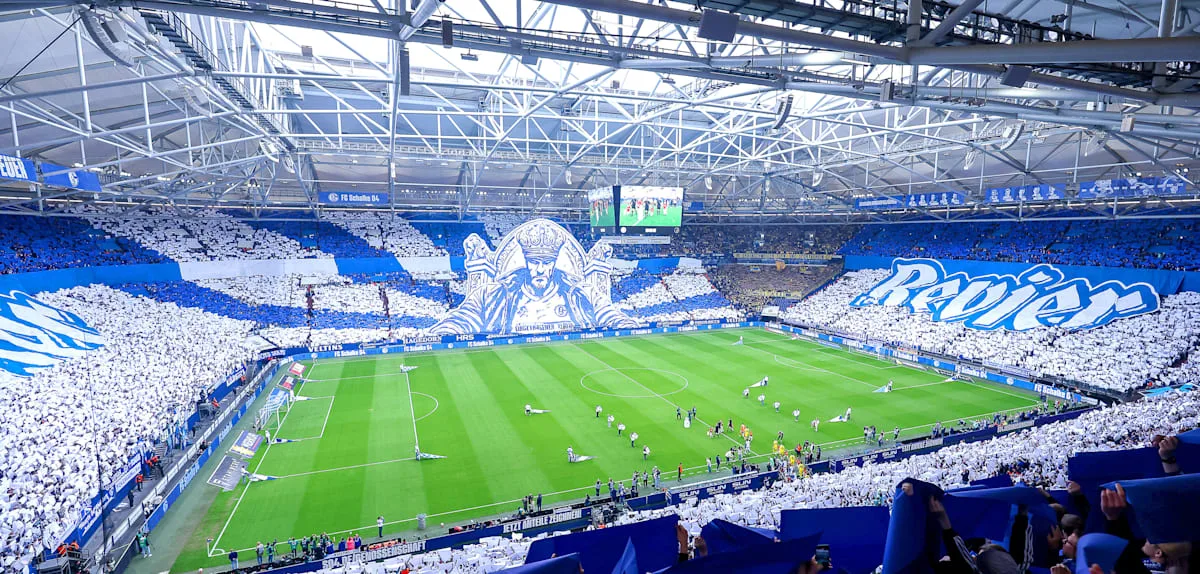 Schalke diskutiert großen Stadionausbau