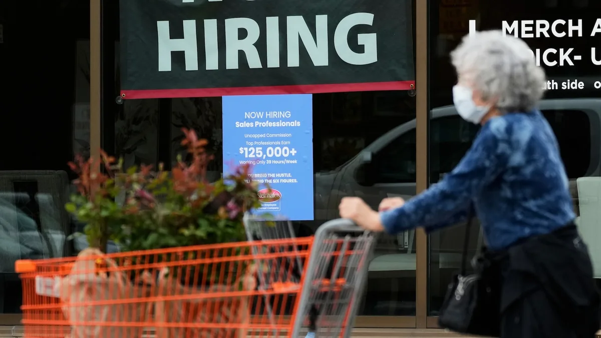 US unemployment claims dropped to 206,000 last week with layoffs still sparse