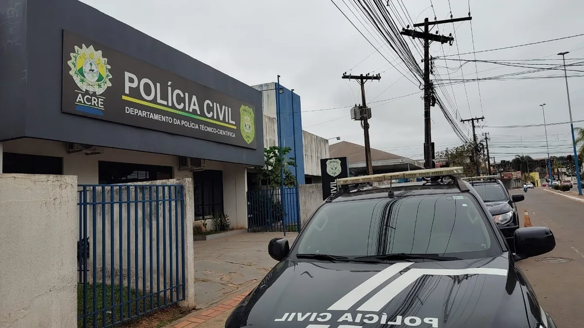 Motorista de 42 anos é encontrado morto dentro de caminhão em Rio Branco; causa é investigada