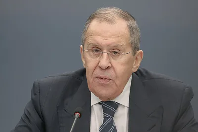 Лавров и Вучич обсудили политическую обстановку в Сербии