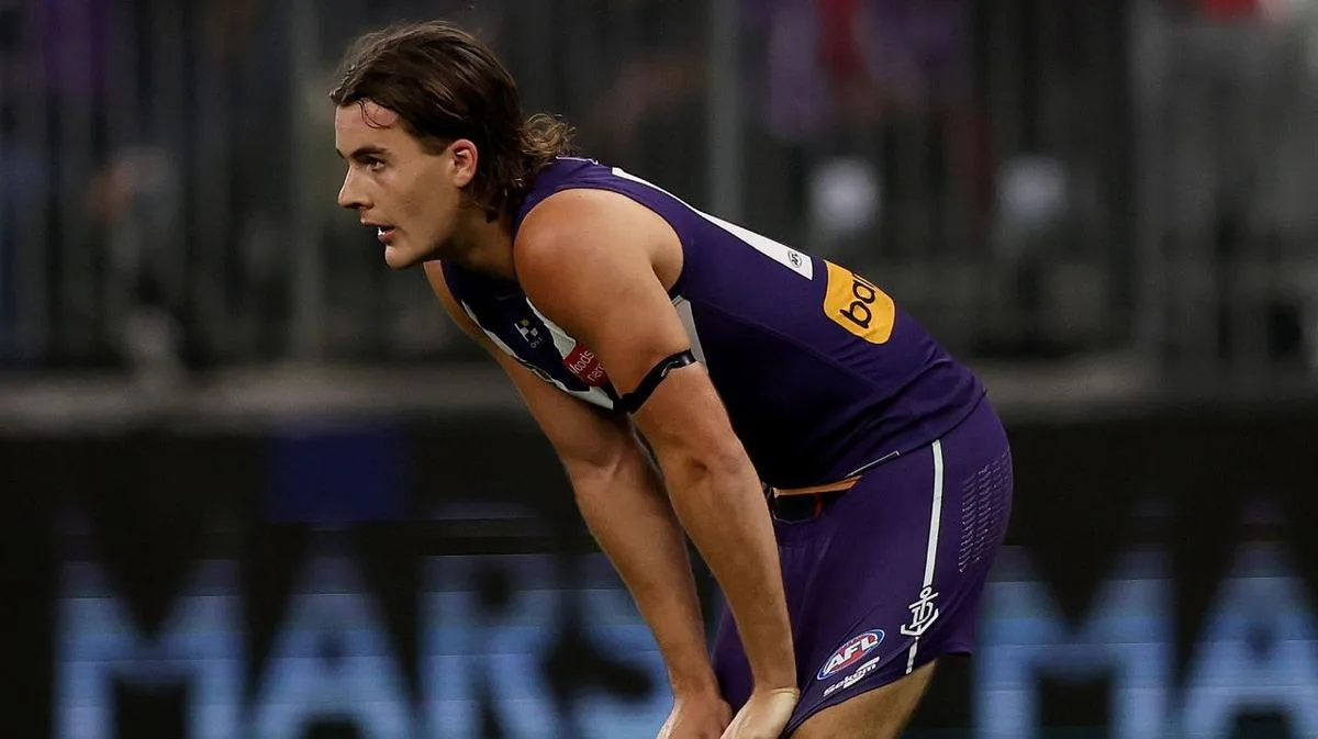 AFL great Leigh Matthews urges Murphy Reid to watch own highlights to gain confidence