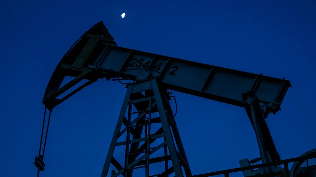 Цена нефти Brent подскочила до $105,6 за баррель