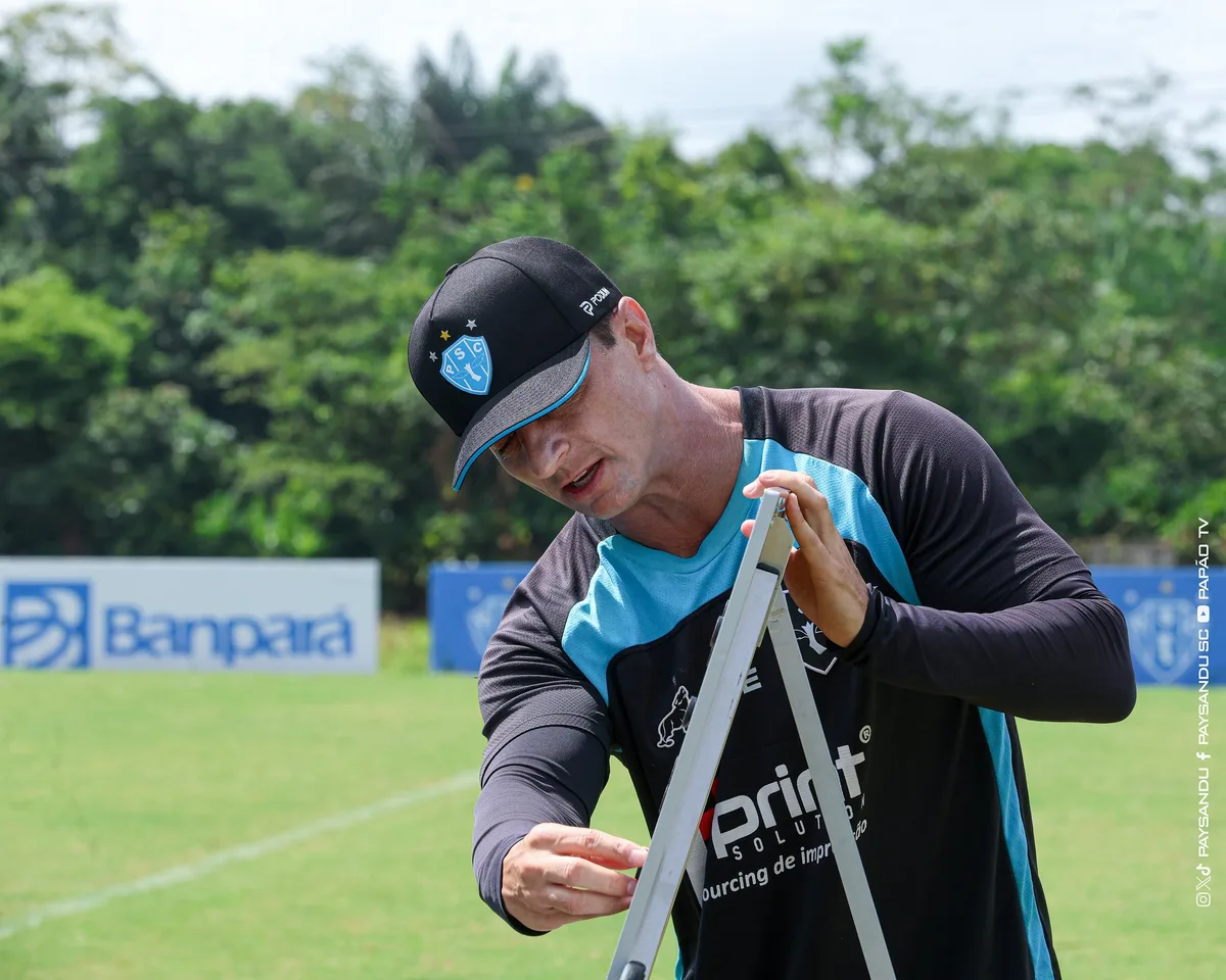 Júnior Rocha cita Mourinho e promete Paysandu mais versátil nos próximos jogos
