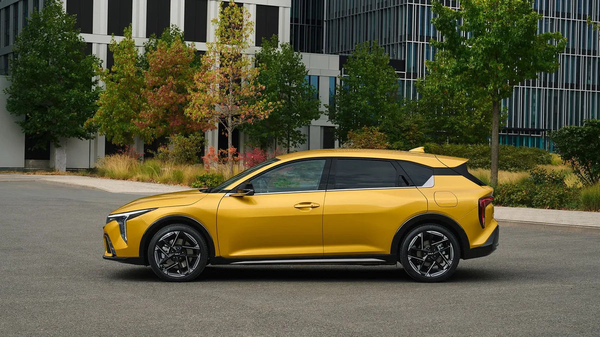 Kia K4 hatchback: llega a la Argentina con 190 CV y un diseño deportivo