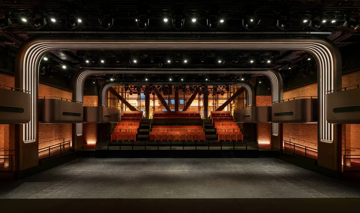 Apple opens super-fancy live music venue