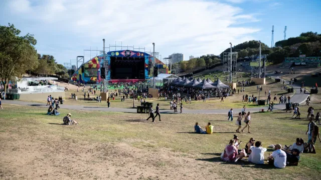 Vai ao festival Kalorama? Metro prolonga horário de duas linhas